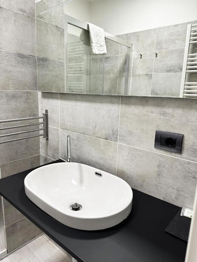 Mancas - Luxury And Pensión Verona